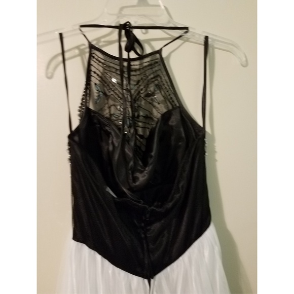 Prom dress - Picture 5 of 6